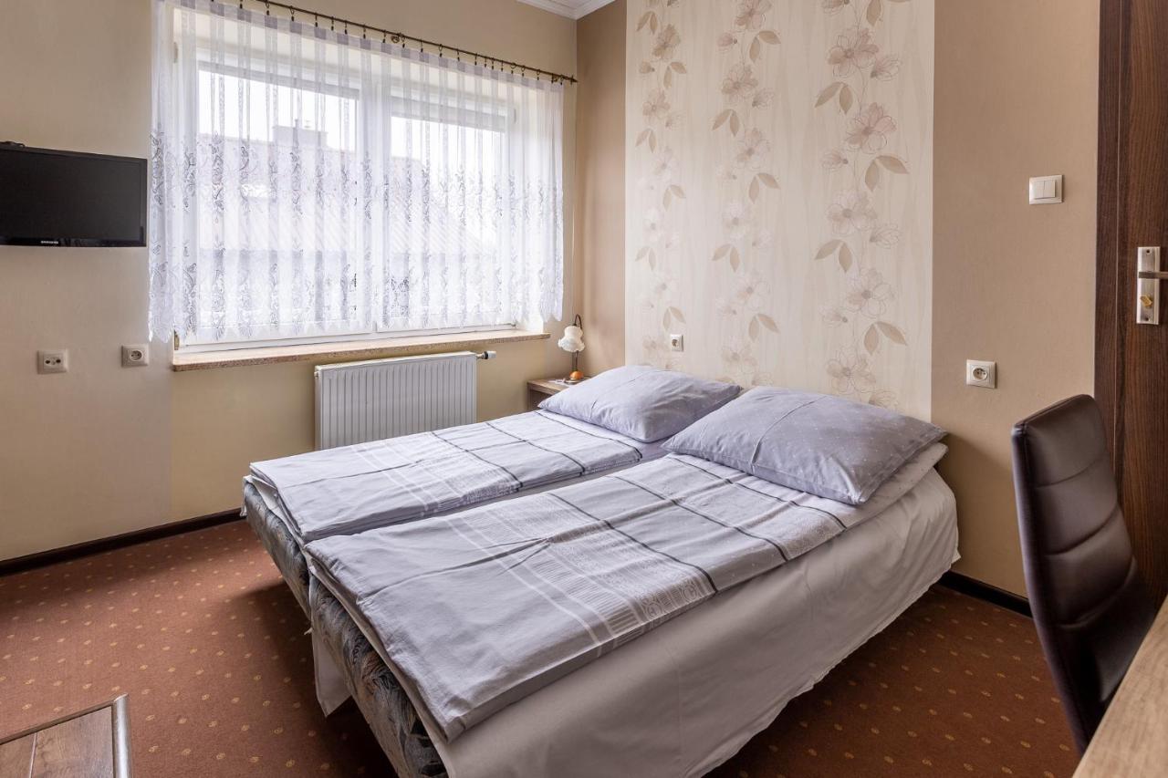 Pokoje Goscinne Katarzyna Kur Dębki Extérieur photo