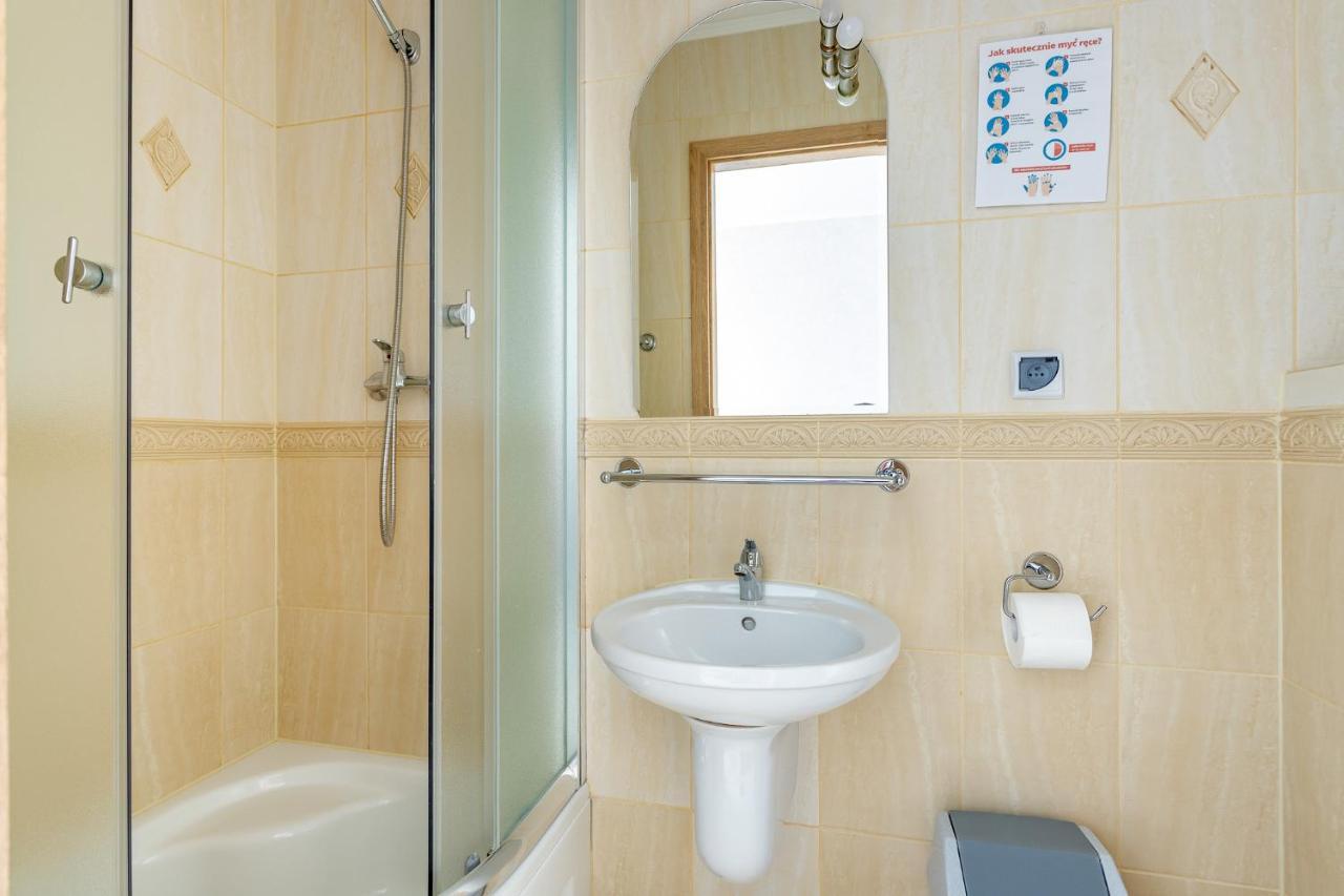 Pokoje Goscinne Katarzyna Kur Dębki Extérieur photo