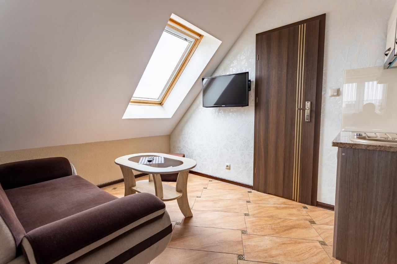 Pokoje Goscinne Katarzyna Kur Dębki Extérieur photo