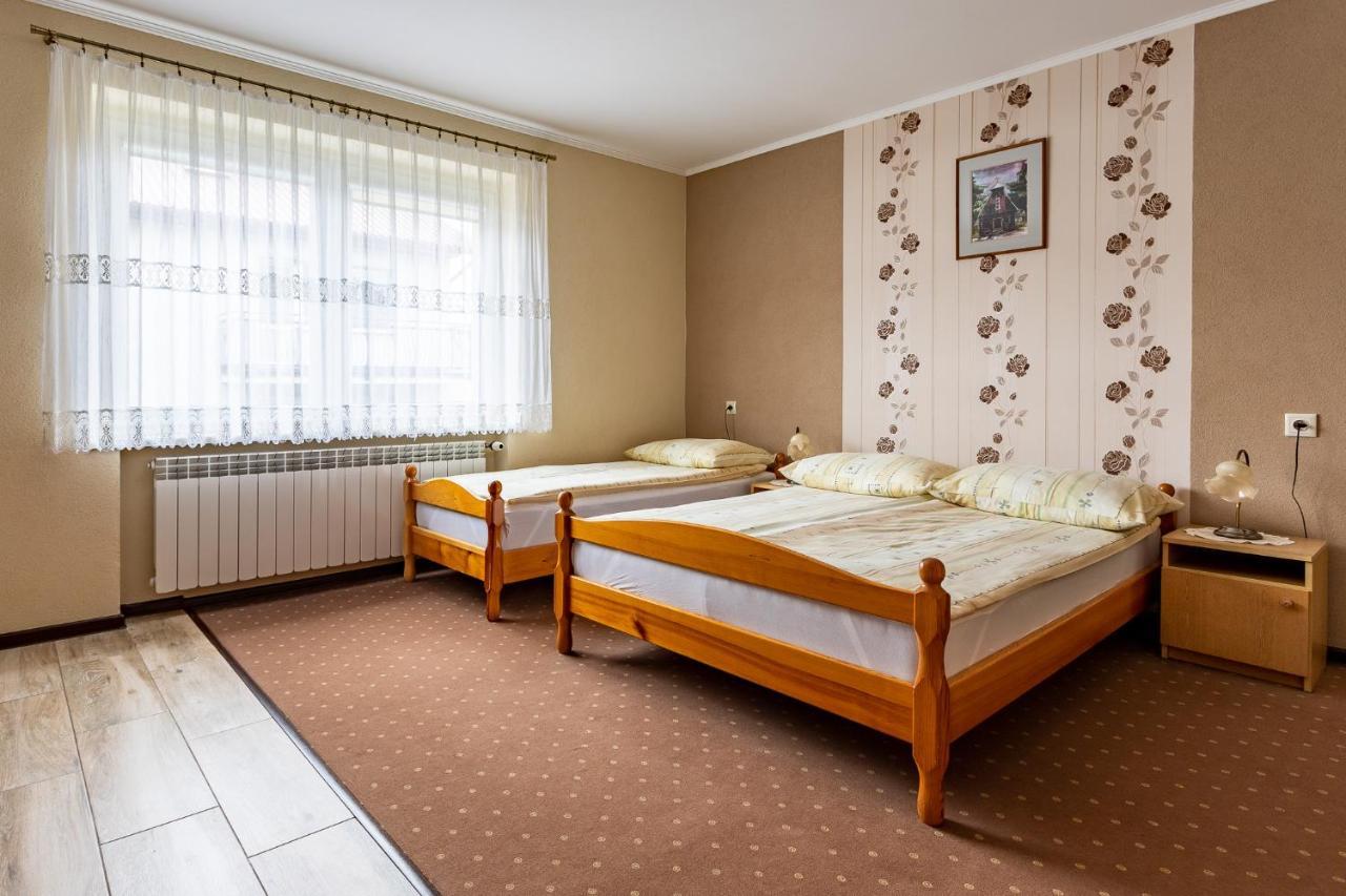 Pokoje Goscinne Katarzyna Kur Dębki Extérieur photo