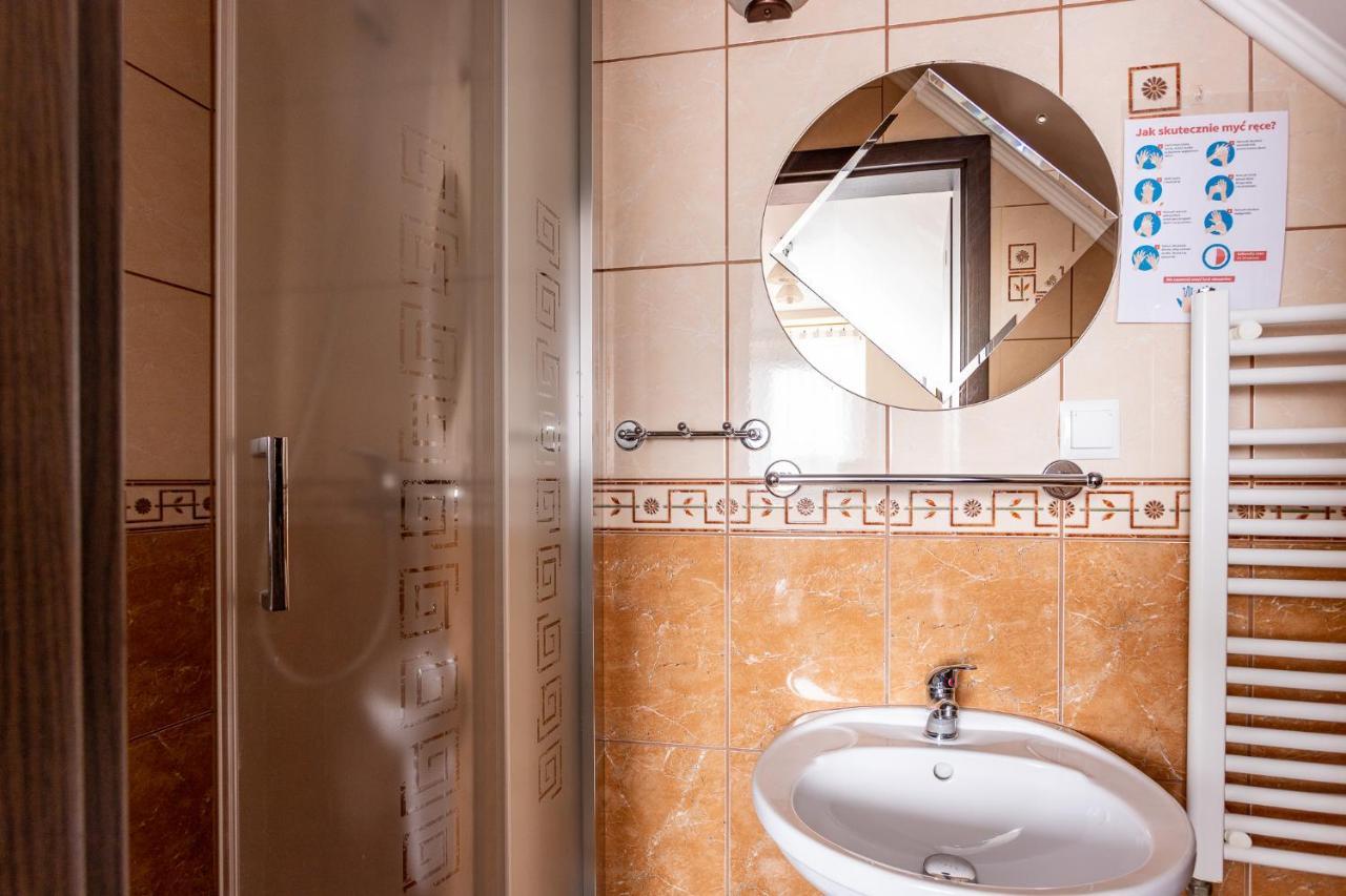 Pokoje Goscinne Katarzyna Kur Dębki Extérieur photo