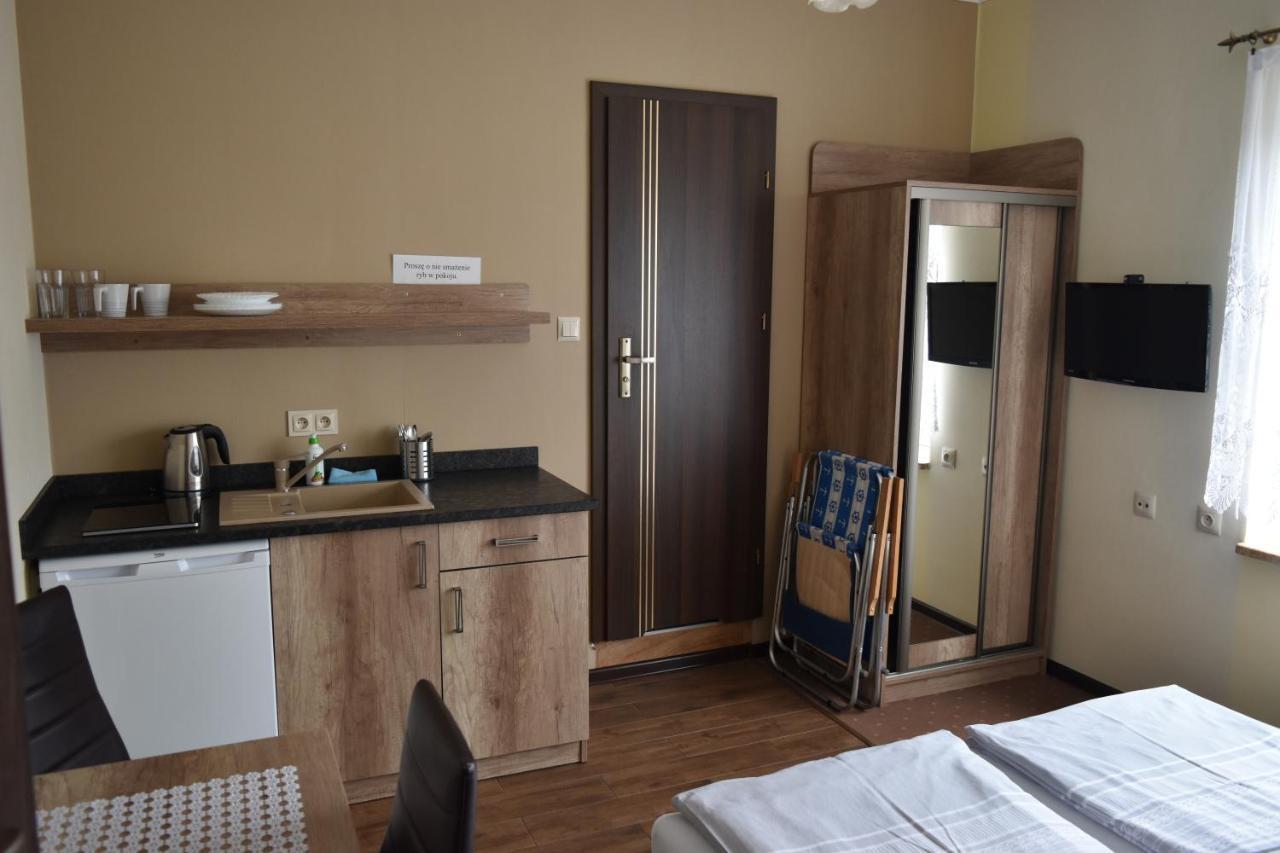 Pokoje Goscinne Katarzyna Kur Dębki Extérieur photo